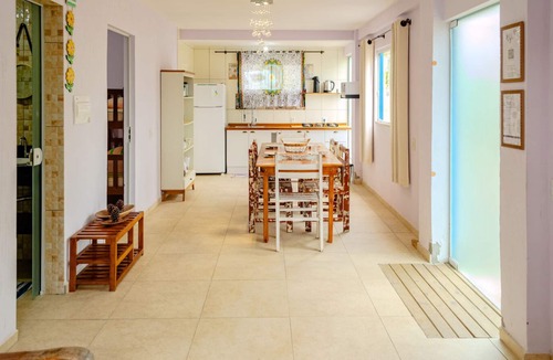 Praia do Rosa House | Casa aconchegante c wi-fi entre a natureza e o mar