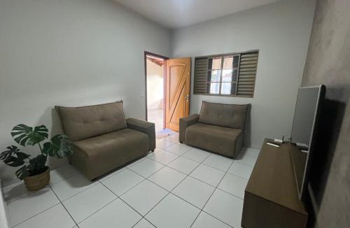 Lagoinha House | Casa aconchegante com 2 quartos, próximo ao Centro, UFU, Center Shopping e Convention, Hospitais e Aeroporto