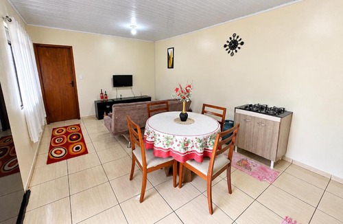 Santa Felicidade House | Casa Aconchegante para Você descansar - 02