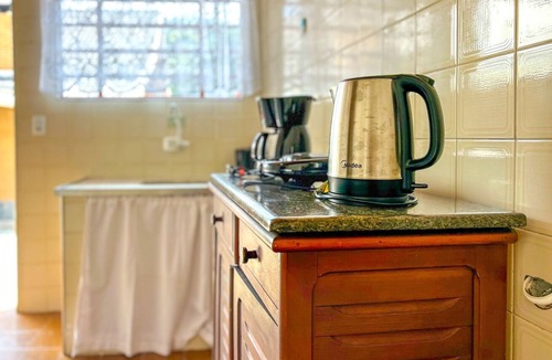 Jardim Andira House | Casa c garagem, wi-fi, Pet Friendly, prox Capivari