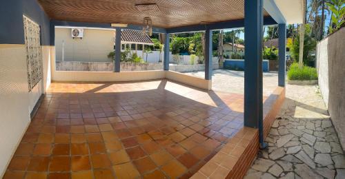 Sao Lourenco House | Casa com Ar condicionado a 50m da praia de Riviera
