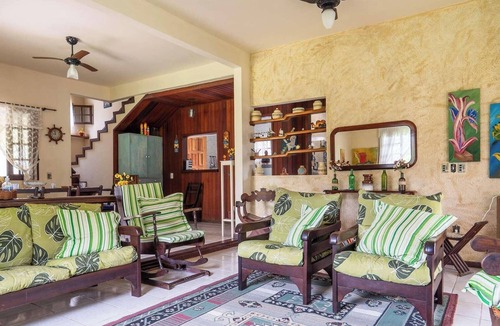Unamar House | Casa com Piscina e Acesso a Praia em Cabo Frio
