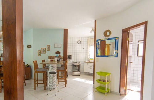 Costa do Sol House | Casa com Piscina e Ar a 700m da Praia de Guaratuba