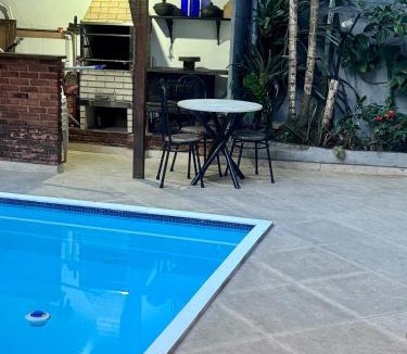 Nogueira House | Casa com piscina em Nogueira - 6 pessoas