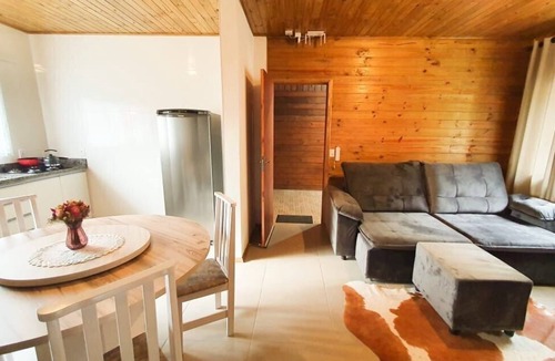 Urubici House | Casa Completa | 2 Suítes + Jardim com Fogo de Chão