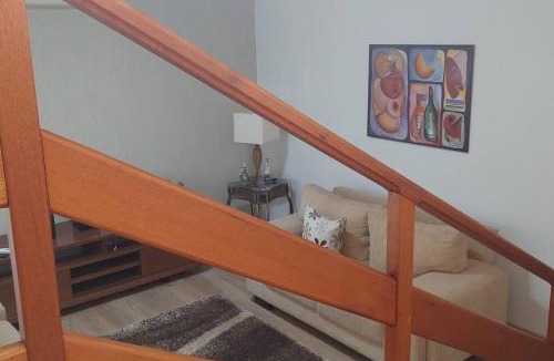 Araraquara House | Casa completa com churrasqueira, quintal e hidromassagem próxima ao shopping e centro de Araraquara
