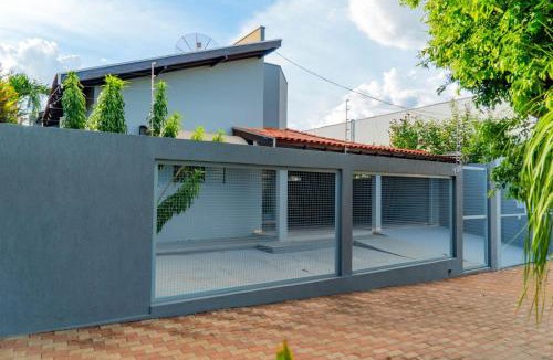 Alvorada House | Casa da Praça - No Centro de Bonito