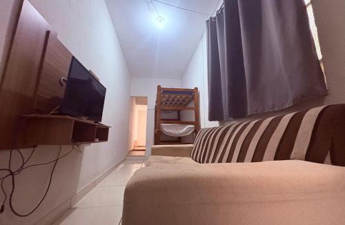 Campinas House | Casa de fundo aconchegante 4 solteiros ou 5 se 2 pessoas na casal