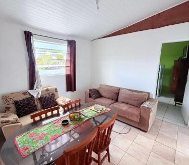 Tramandai House | Casa de Hóspedes no segundo andar