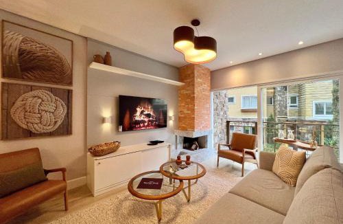 Carniel Apartment | Casa de Pedra 2 Suítes e Piscina by Achei Gramado