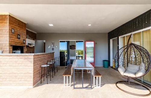 Itupeva House | Casa em Condomínio com Piscina e Churrasqueira em Itupeva