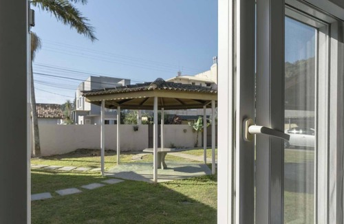 Florianopolis House | Casa em Florianópolis a 200m da Praia Ponta das Canas