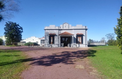 Lobos House | Casa Mansa Lobos