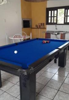 Balneario Arroio do Silva House | Casa Marron com vista para o mar, com mesa de Sinuca - 2 Km Centro
