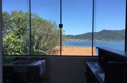 Lagoa da Conceicao House | Casa Mirante da Lagoa, house with a beautiful view of the Lagoa da Conceição.