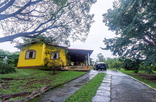 Jaboticatubas House | Casa perto da Serra do Cipó com piscina e sinuca