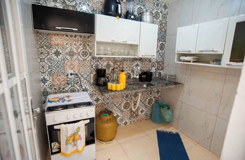 Rio das Ostras House | Casa Pet Friendly com Varanda e Churrasqueira