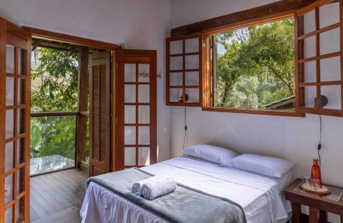 Sao Sebastiao das Aguas Claras Villa | Casa Raul Macacos