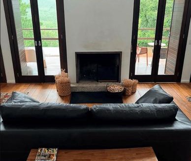 Campo Alegre House | Casa Rossa Campo Alegre
