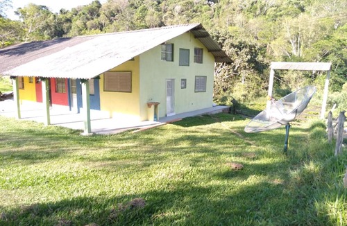 Guararema Ski Chalet | Celeiro Verde