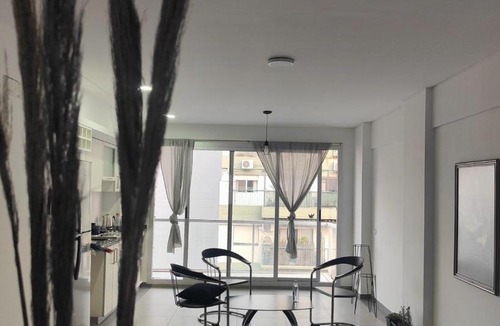 Nunez Apartment | Cerca de River Plate Nuevo, luminoso, comodo!