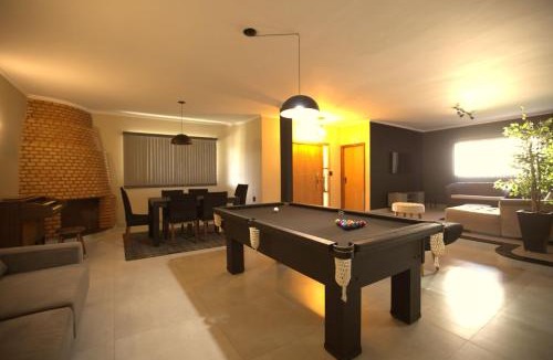 Franca House | Chácara com Piscina Aquecida e Jogos em Franca