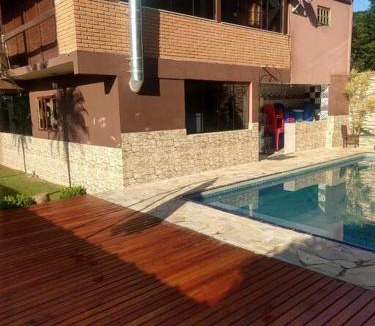 Ibiuna House | Chácara em Ibiúna com piscina e acesso a represa