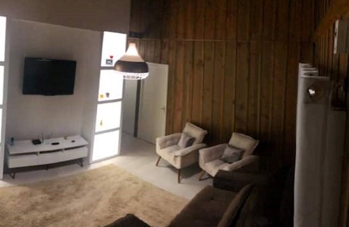 Morretes Ski Chalet | Chácara Porto Bello - House with Pool in Morretes
