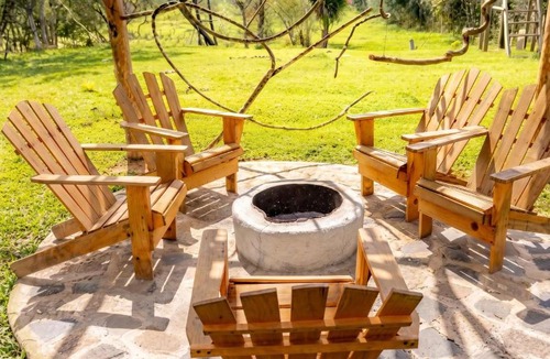 Campina Grande Do Sul House | Chacara com Piscina, Lago e Trilha Jardim da Colina