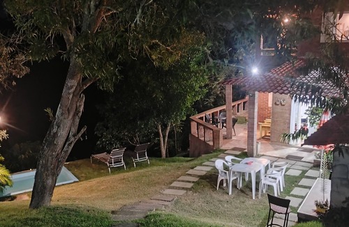 Perocao House | Chácara Sol de Primavera - Near Setiba in Guarapari and surrounded by nature.