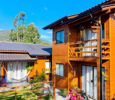 Santo Amaro da Imperatriz Apartment | Chalé Alecrim 2