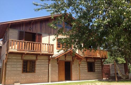 Santo Antonio do Pinhal Ski Chalet | Chalé da Bel