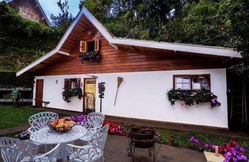 Colinas Capivari Ski Chalet | Chalé da Magia