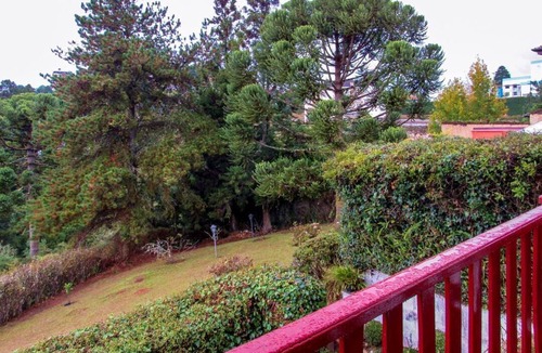 Vila Everest Ski Chalet | Chalé em Campos do Jordao c lareira e linda vista