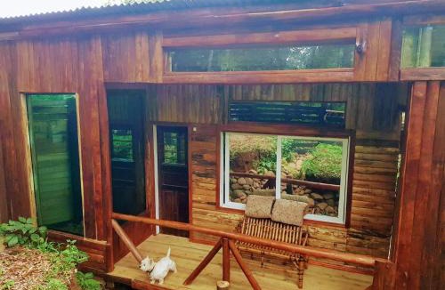 Praia Grande Ski Chalet | Chalé Espelhado no Itaimbezinho