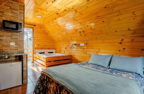 Vila Inglesa House | Chale com hidromassagem Casa Papai Noel