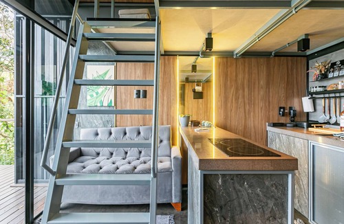Florianopolis Cabin | Chalet with ocean view and hot tub, Florianópolis, SC.