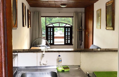 Barra da Tijuca Apartment | Charming Apartment in Barra – Gigóia Island, Lagoon View, Close to Beach & Metro