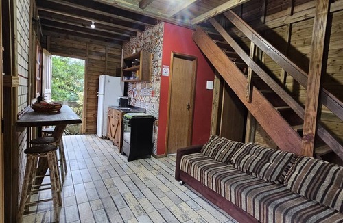 Praia do Rosa Cabin | Charming Cabin in Vila do Sol | Up to 6 installments with no interest