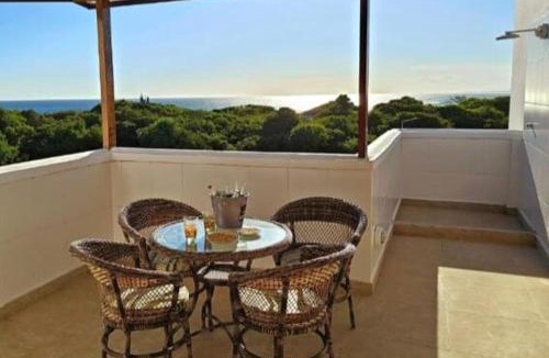 Praia Grande Apartment | Charmoso triplex pé na areia