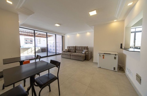 Asturias Apartment | Cobertura com Piscina Privativa a 650m da Praia