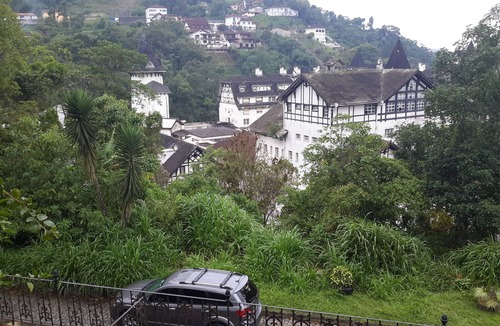 Quitandinha House | Come and "ENJOY" the mountain climate!