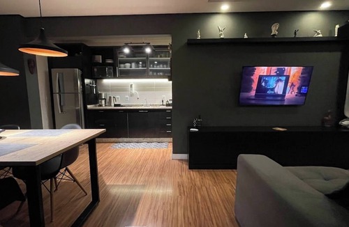Centro Apartment | Comfort and Sophistication in the City Center: Fully Equipped Apartment with Garage, 2 Bedrooms, and 2 Bathrooms.