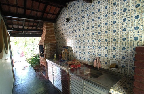 Juquehy House | Comfortable and well-equipped house near the city center and the beach - 4 bedrooms (2 suites)