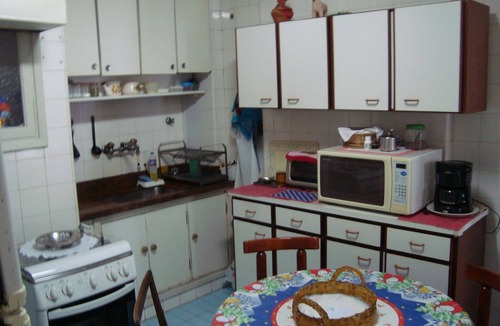 Santos Apartment | Comfortable apartment with balcony overlooking the sea