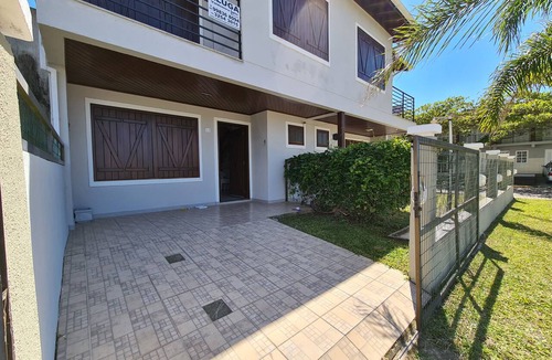 Garopaba House | Comfortable house 100m from the beach | Ideal for families