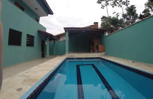 Boraceia House | Comfortable House - Tropical Condominium *Swimming Pool *Gourmet Area *Sleeps 15