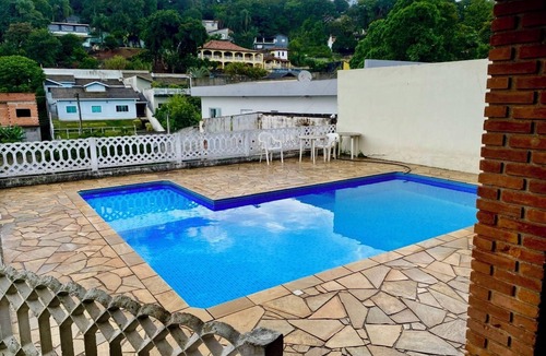 Mairipora House | Complete country house with swimming pool and billiards.