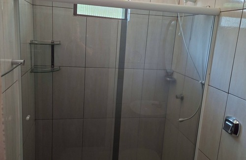 Vila Yolanda House | Complete house, economical, with pool, downtown.