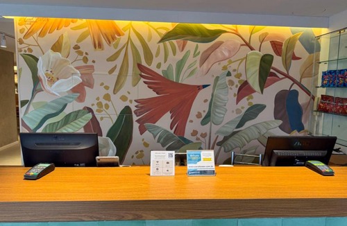 Menino Deus Hotel | Coral Express próximo ao Barra Shopping Sul